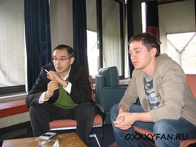 Мирон Федоров(Oxxxymiron) взял интервью у Марка Ронсона.